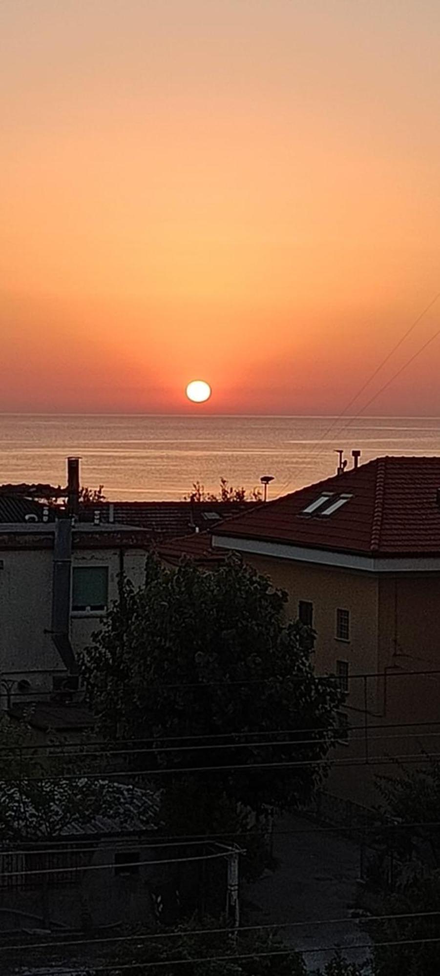 Se041 - Senigallia, Quadrilocale Accessoriato A 150Mt Dal Mare Eksteriør bilde